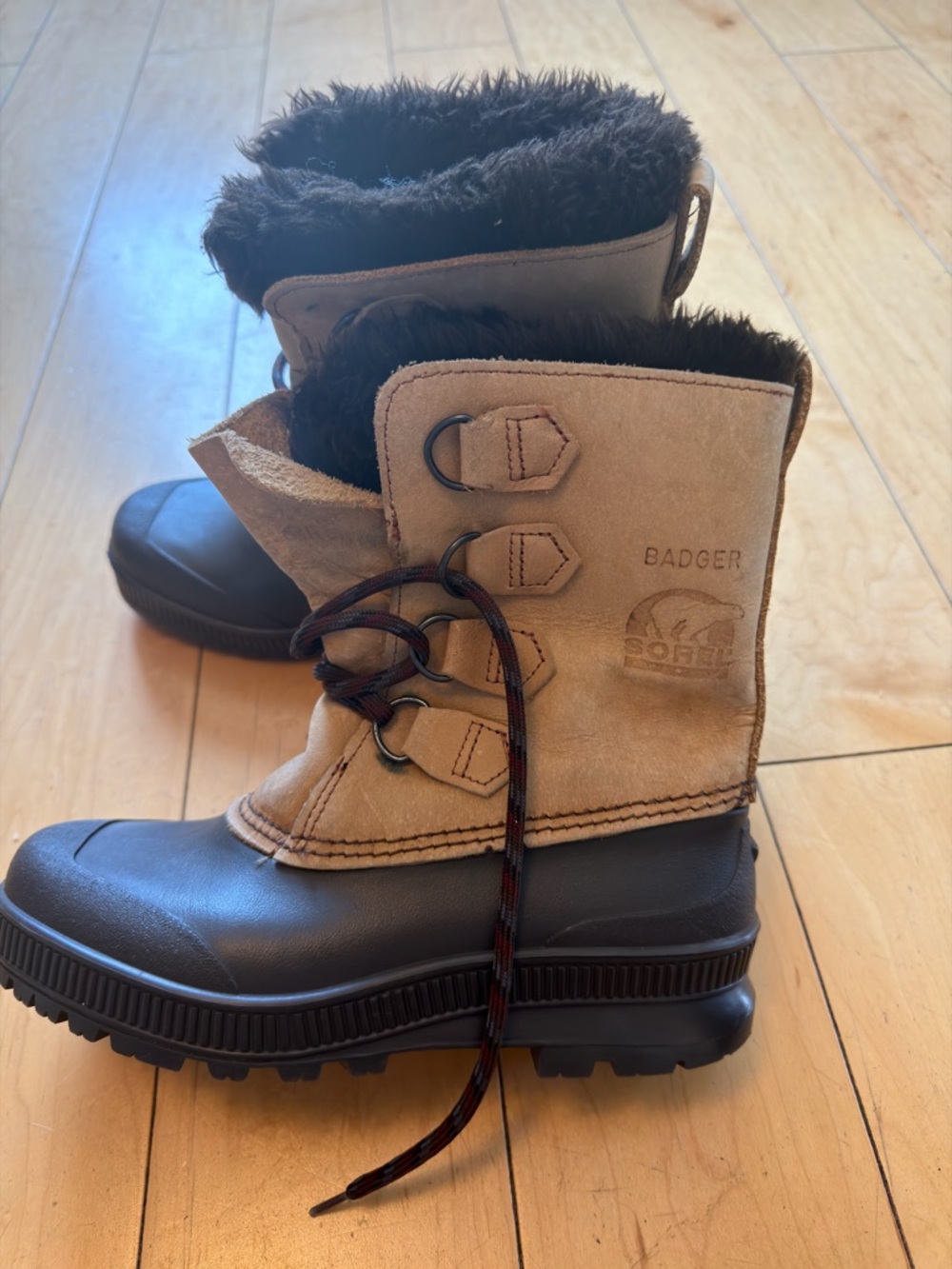 Sorel Badger Tan and Black Winter Boots